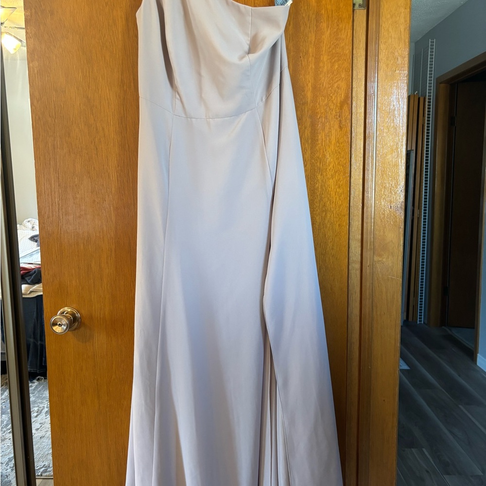 David's Bridal Strapless Ivory Dress